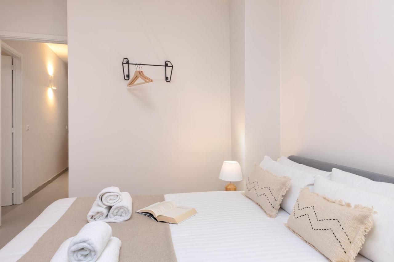 Flateli Cort Reial 10 Apartment Girona Exterior photo
